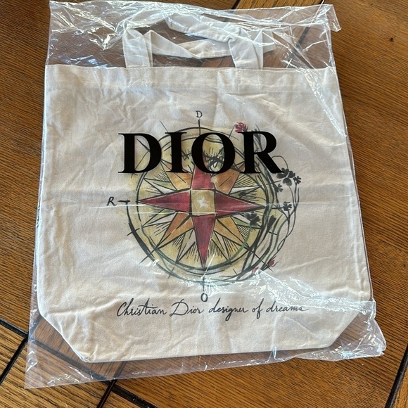 Dior Around the world tote. New in plastic. - Picture 6 of 7